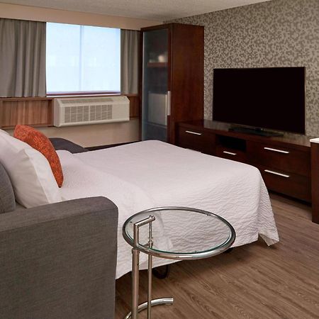 Fairfield Inn By Marriott Montreal Downtown Exteriör bild