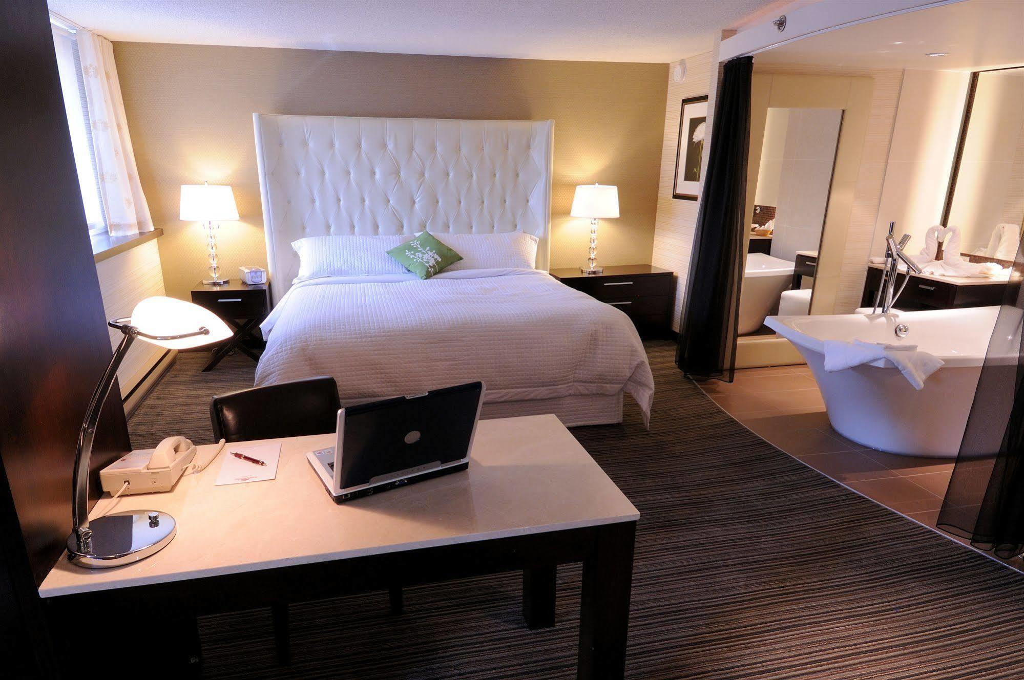Fairfield Inn By Marriott Montreal Downtown Exteriör bild