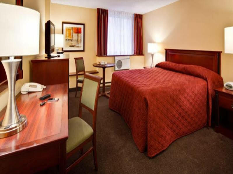 Fairfield Inn By Marriott Montreal Downtown Exteriör bild